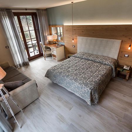 Hotel Livia Gargnano Kültér fotó